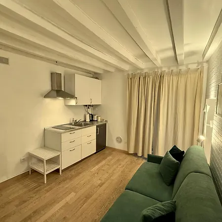 La Milanese - Piazza 5 Giornate Apartment